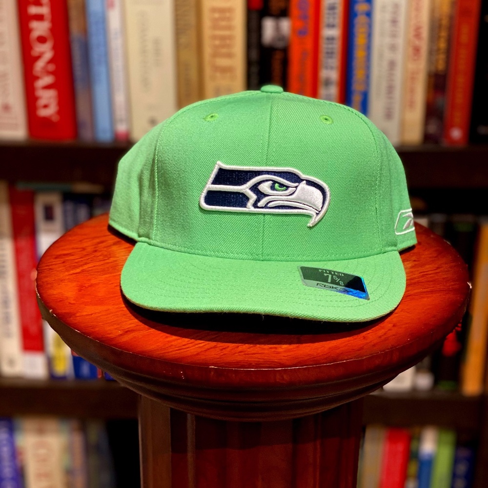 Reebok * NFL Seattle Sea Hawks Fitted Cap - 7 5/8
